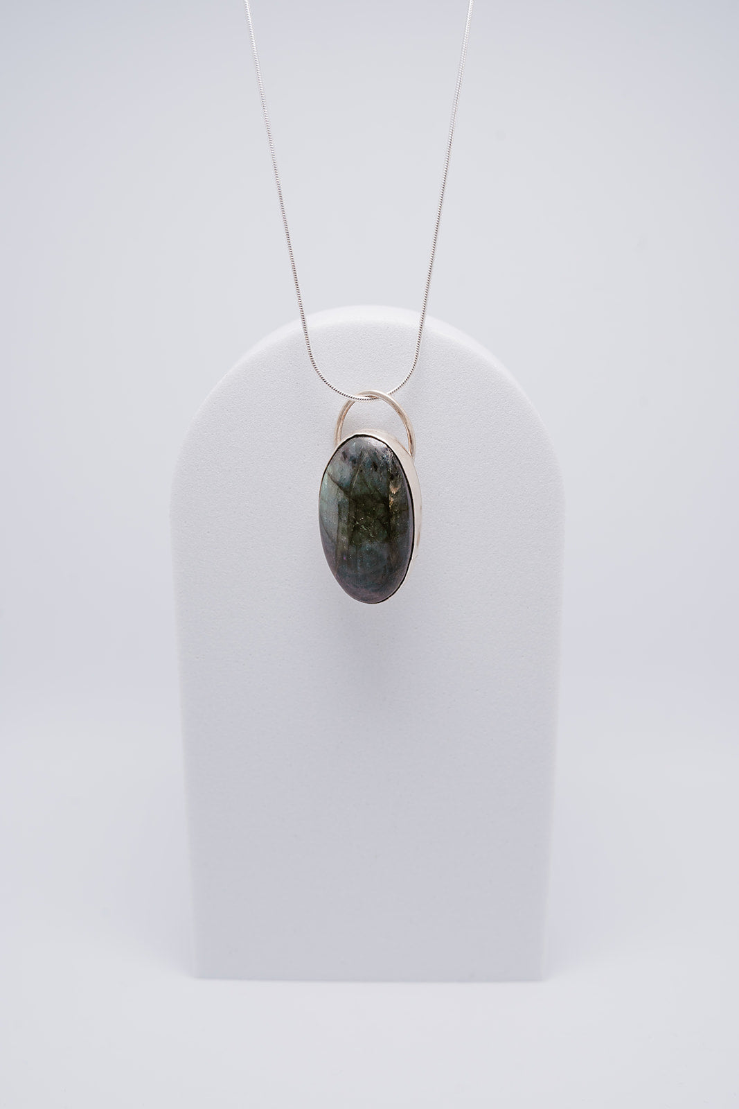 Sterling silver Labradorite oval bezel pendant